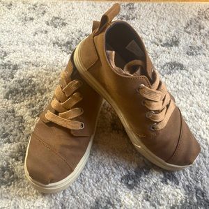 Boys brown dress shoes